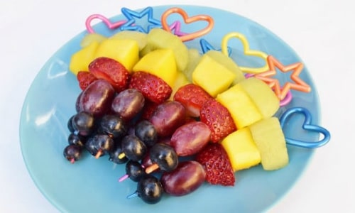 Fruit Skewers Lunch Idea