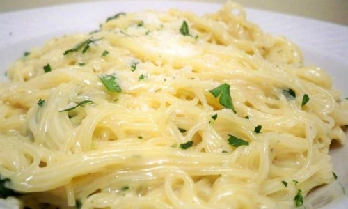 Creamy Garlic Pasta Vegetarian Recipe