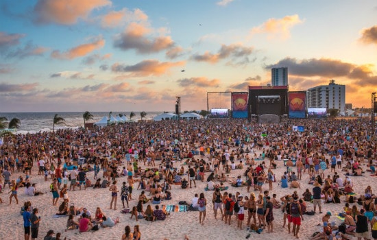 Hangout Fest