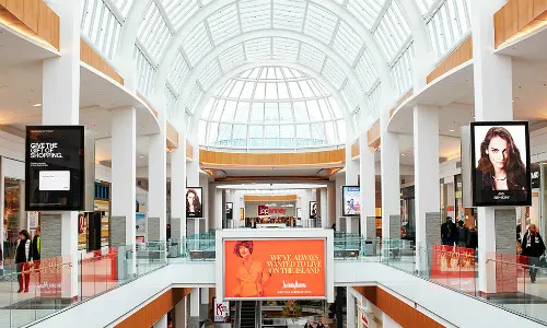 Roosevelt Field Mall