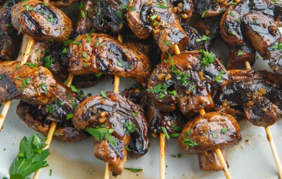 Balsamic Garlic Grilled Mushroom Skewers Recipe