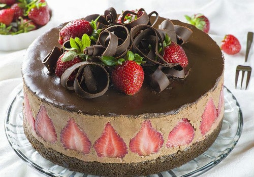 Chocolate Strawberry Cake Recipe