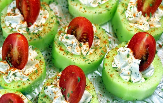 Cucumber Bites with Herb Cream Cheese Appetizer