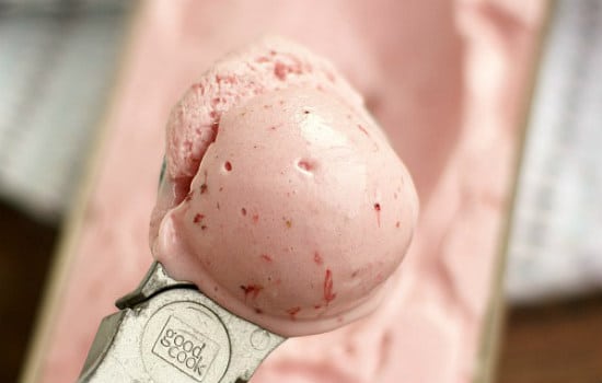 Vegan Strawberry Ice Cream Recipe