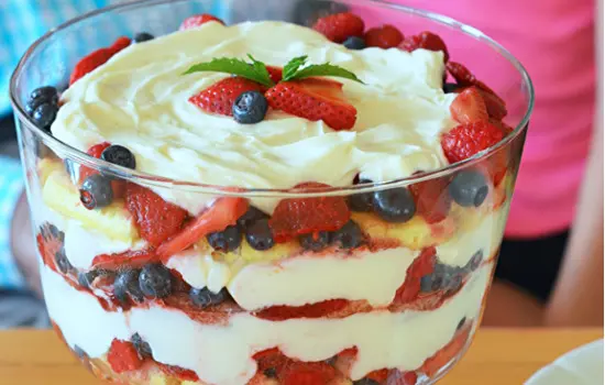 Summer Berry Trifle Recipe