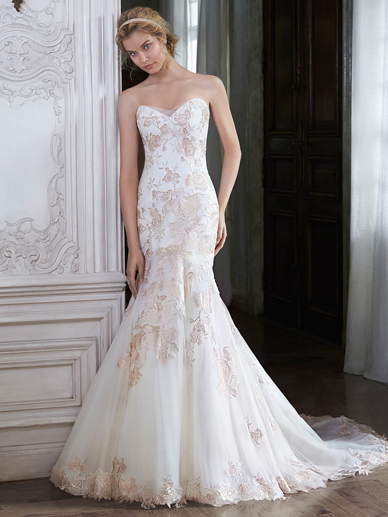 MAGGIE SOTTERO 2