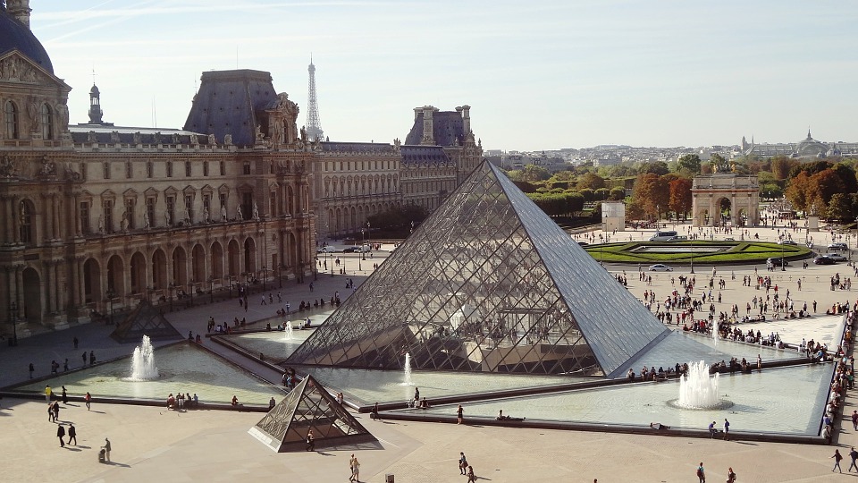 LOUVRE 3