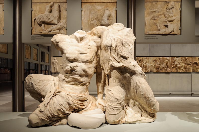 THE ACROPOLIS MUSEUM 2