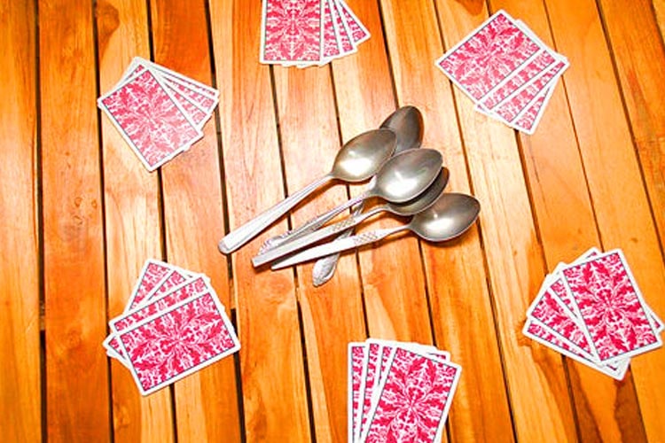 Spoons Card Game