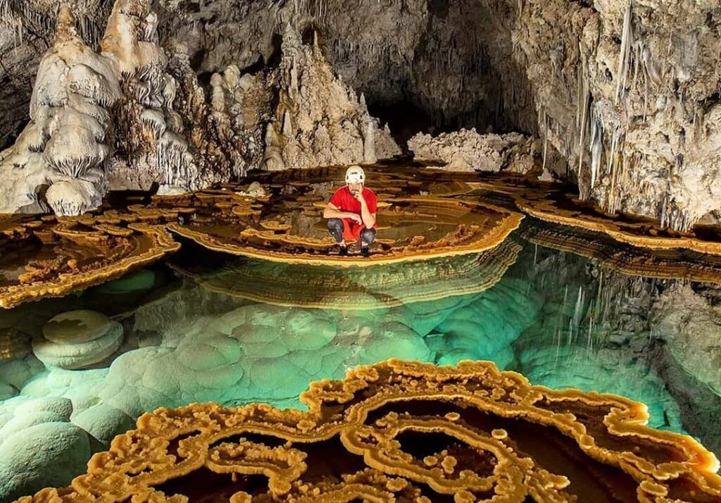 Lechuguilla Cave, New Mexico