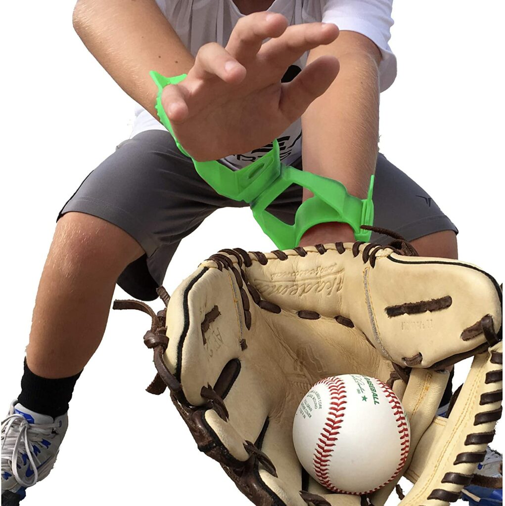 Two-Hand Fielding Trainer