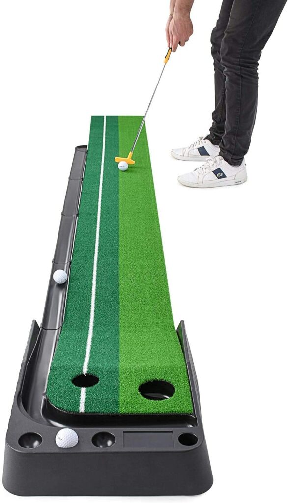 Indoor Golf Putting Green