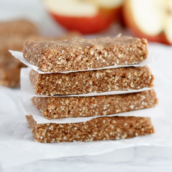 Apple Pie Protein Bars