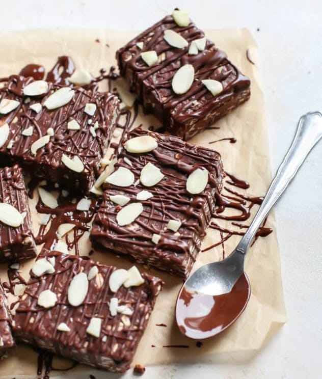 Chocolate Almond Butter Oat Protein Bars