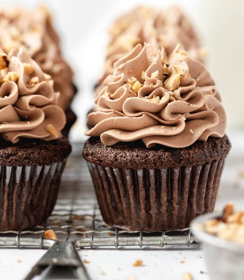 Hazelnut Chocolate Cupcakes 