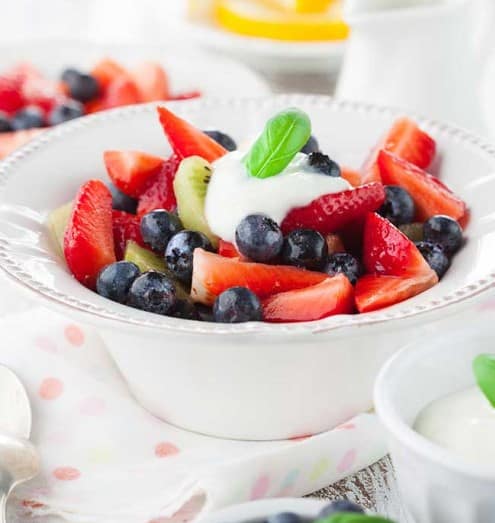 Honey-Yogurt Berry Salad