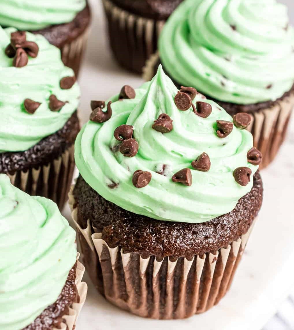 Mint Chocolate Chip Cupcakes