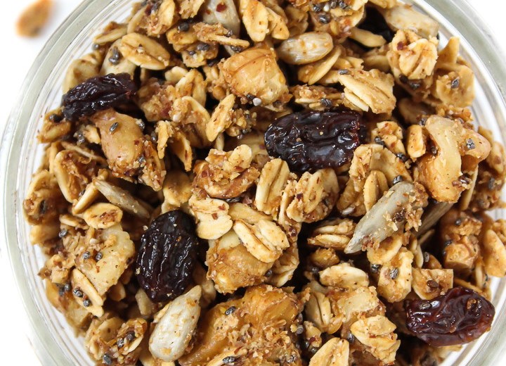 Nuts & Seeds Granola