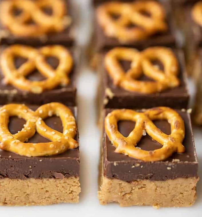 Peanut Butter Pretzel Bars