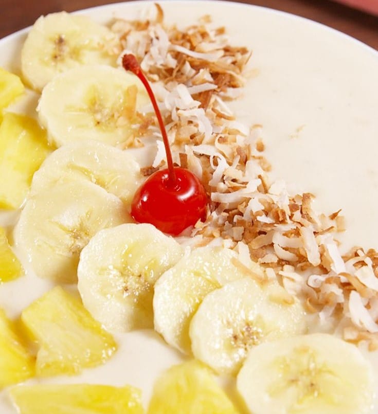 Piña Colada Smoothie Bowl