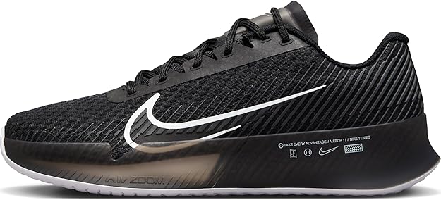 NIKE Women's Sneaker