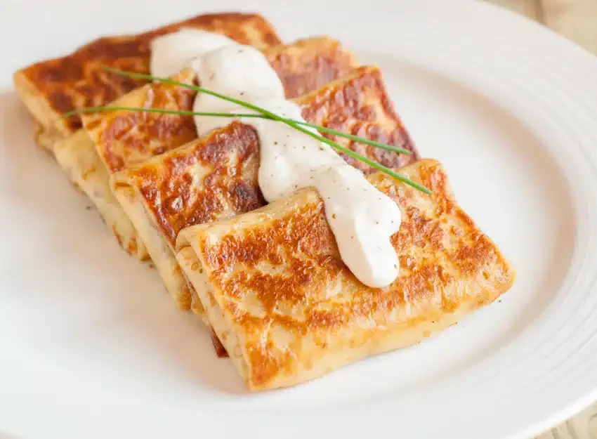 Mushroom and Cheese Crêpes