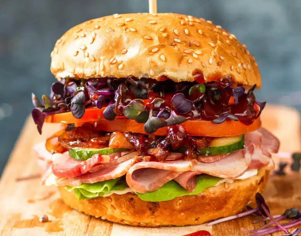 Roast Beef Sandwich with Caramelized Onions